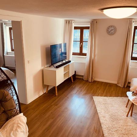 Felix Living 2, Cozy & Modern & Netflix Wohnung Mit Blick Ins Gruene 파사우 외부 사진