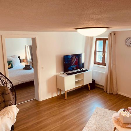 Felix Living 2, Cozy & Modern & Netflix Wohnung Mit Blick Ins Gruene 파사우 외부 사진