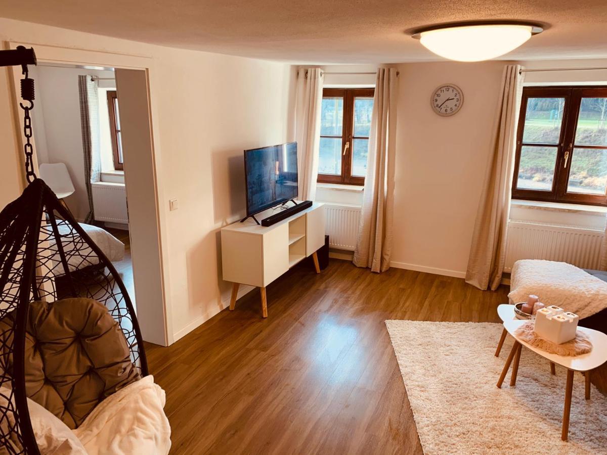 Felix Living 2, Cozy & Modern & Netflix Wohnung Mit Blick Ins Gruene 파사우 외부 사진